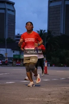 Runner Photo 1830830