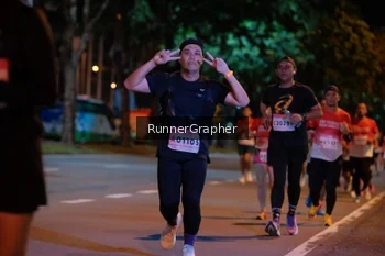 Runner Photo 1830929