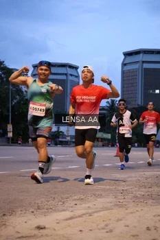 Runner Photo 1831038