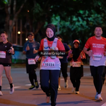 Runner Photo 1831663