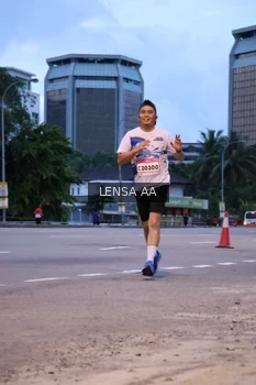 Runner Photo 1831687