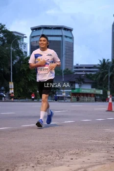 Runner Photo 1831698