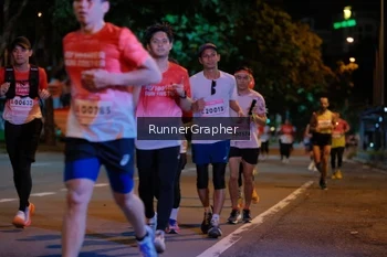 Runner Photo 1831699