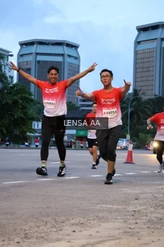 Runner Photo 1831804