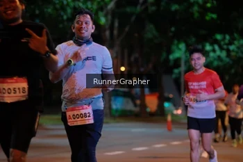 Runner Photo 1831816