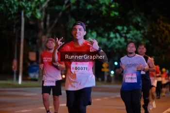 Runner Photo 1831990