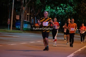 Runner Photo 1832003