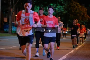 Runner Photo 1832014