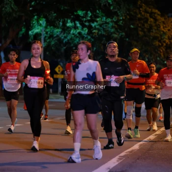 Runner Photo 1832135