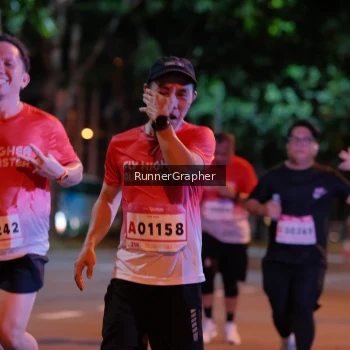 Runner Photo 1832243