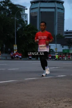 Runner Photo 1832246