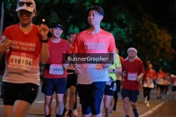 Runner Photo 1832270
