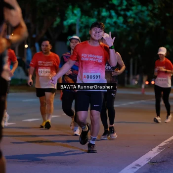 Runner Photo 1832337