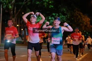 Runner Photo 1832386