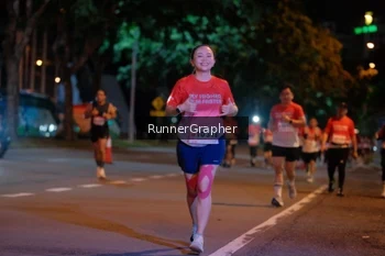 Runner Photo 1832441