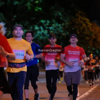 Runner Photo 1832547