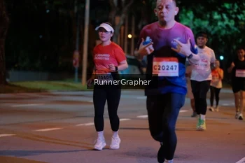 Runner Photo 1832593