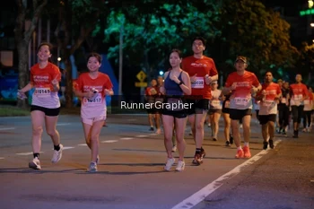 Runner Photo 1832618