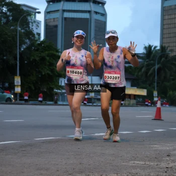 Runner Photo 1832623