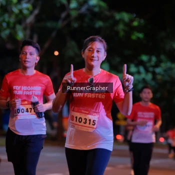 Runner Photo 1832651