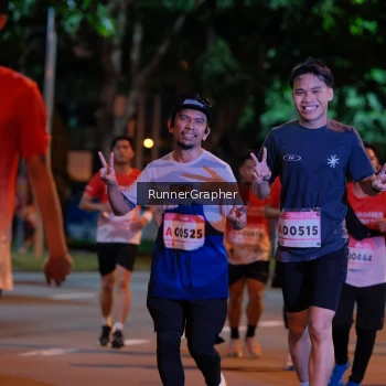Runner Photo 1832738