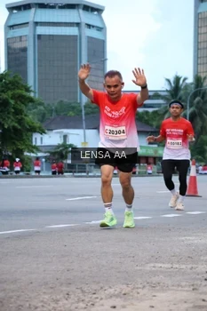 Runner Photo 1832865