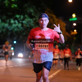Runner Photo 1832951
