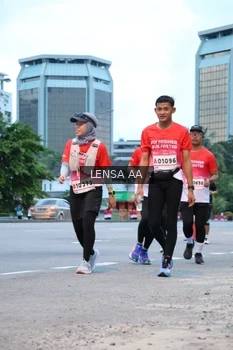 Runner Photo 1833040