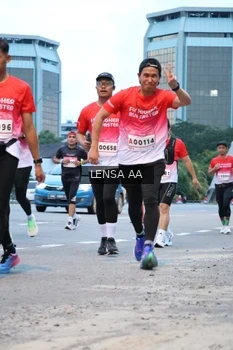 Runner Photo 1833093