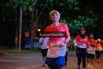 Runner Photo 1833161
