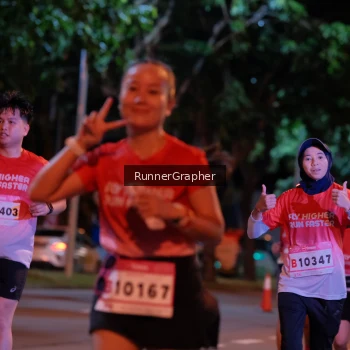 Runner Photo 1833265