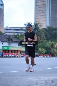 Runner Photo 1833277