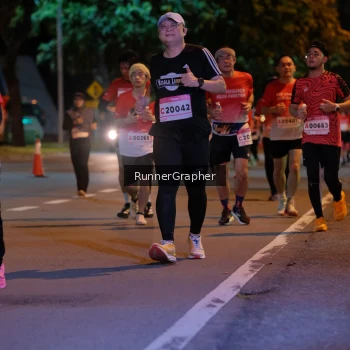 Runner Photo 1833307