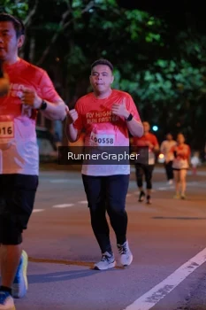 Runner Photo 1833381