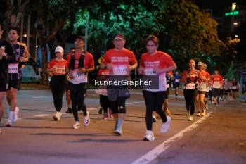 Runner Photo 1833592