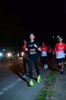 Runner Photo 1833673