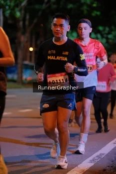Runner Photo 1833678