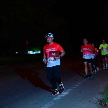 Runner Photo 1833802