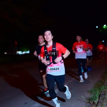 Runner Photo 1833827