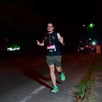 Runner Photo 1833867