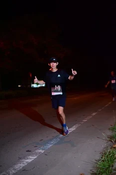 Runner Photo 1833877