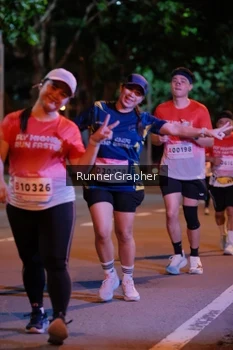 Runner Photo 1833910