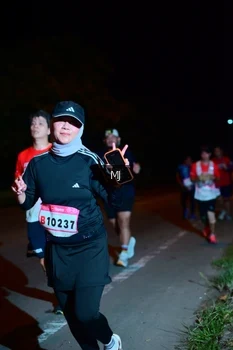 Runner Photo 1834027