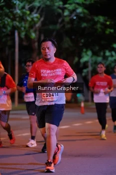 Runner Photo 1834133
