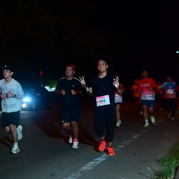 Runner Photo 1834144