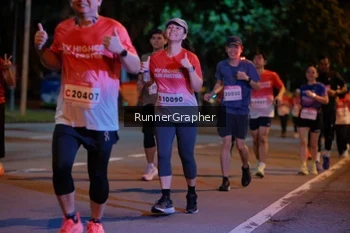 Runner Photo 1834159