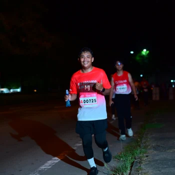 Runner Photo 1834284