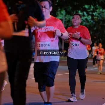 Runner Photo 1834285