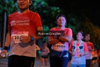 Runner Photo 1834288
