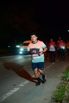 Runner Photo 1834681